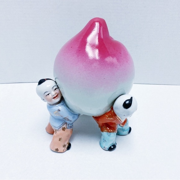 Vintage Peach Figurine - Picture 2 of 5